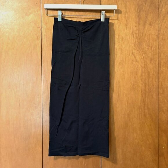 Aritzia Talula Babaton Black Tube Seamless Dress, Great Condition - Picture 1 of 3